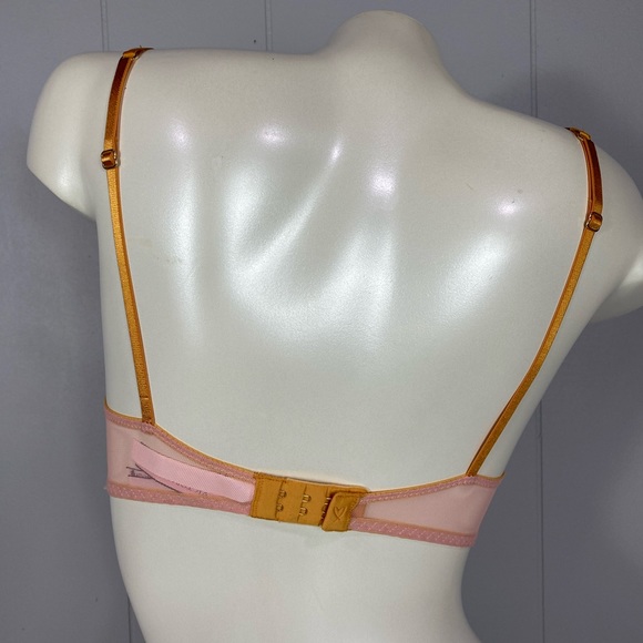 Victoria’s Secret Pink/Orange Lined Plunge Bra - Picture 3 of 5